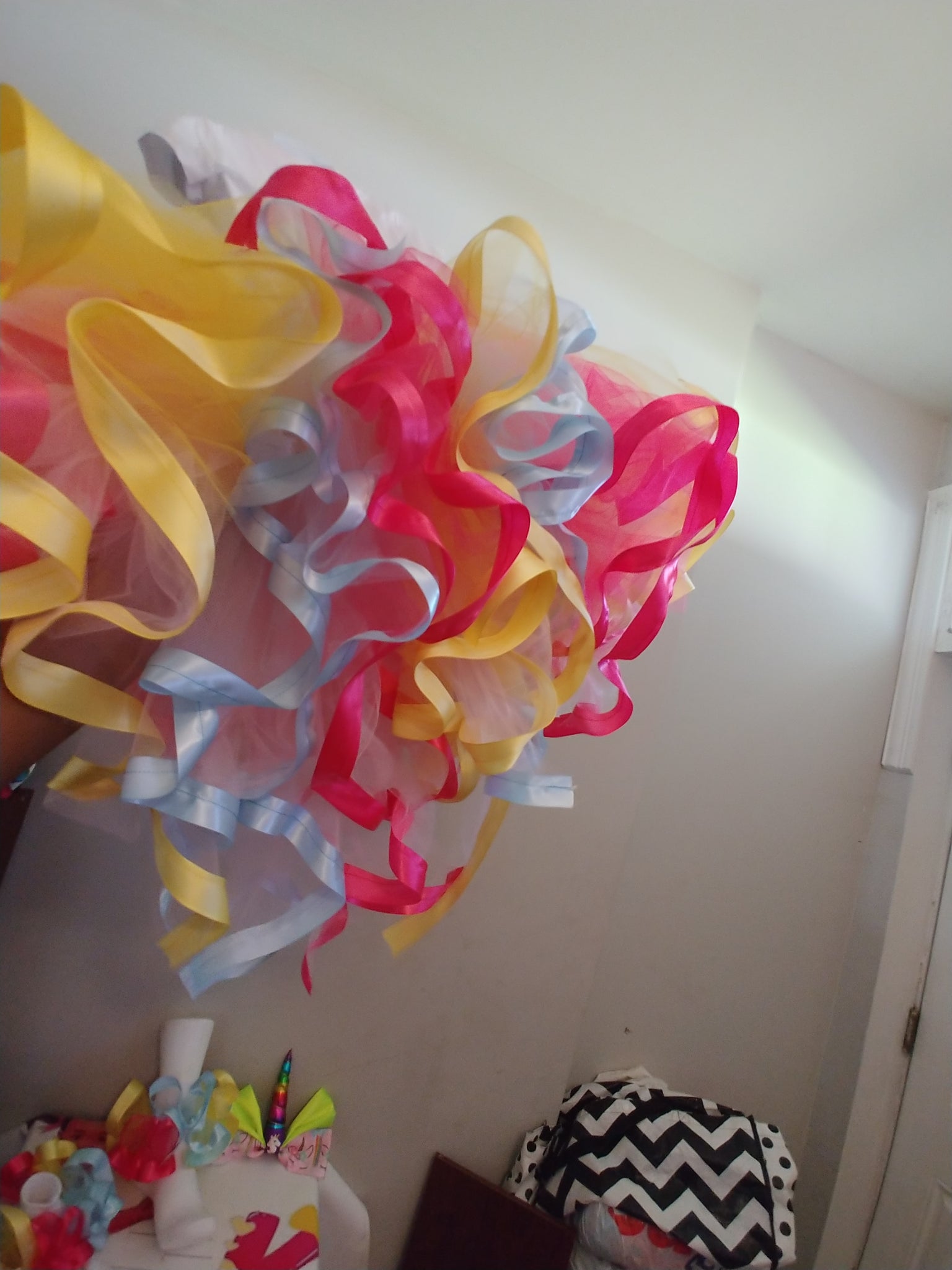 Tutu with a horizontal ribbon train