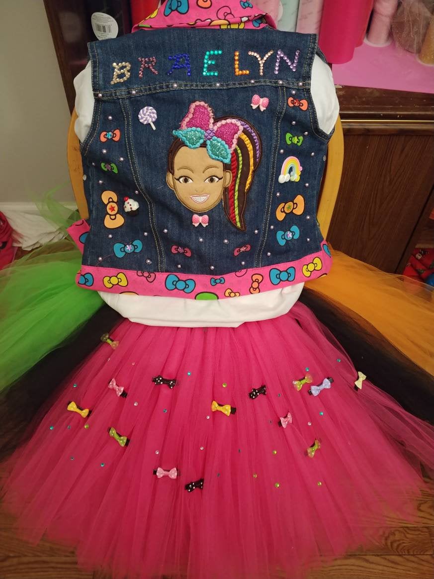 Embroidered brown Joj baby shark birthday inspired hairbow/headband,socks, and personalized shirt. Add to any set.