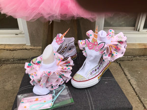 lil girl Princess and toad tutu outfit event,  all about me birthday bat, man. Heros, pig, ice , doll, comics, the color crew